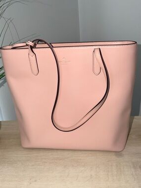 KATE SPADE ( AUTHENTIC) Blush Pink Leather Tote